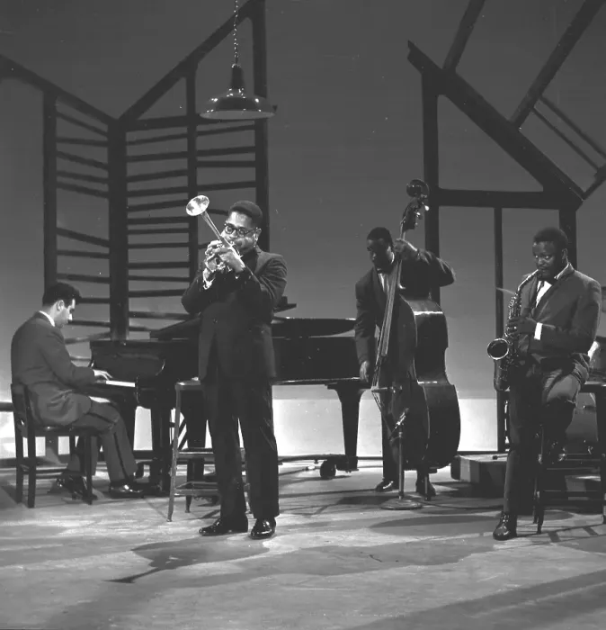 Framed Print : Photo of Dizzy Gillespie Framed Print : Photo of Dizzy Gillespie