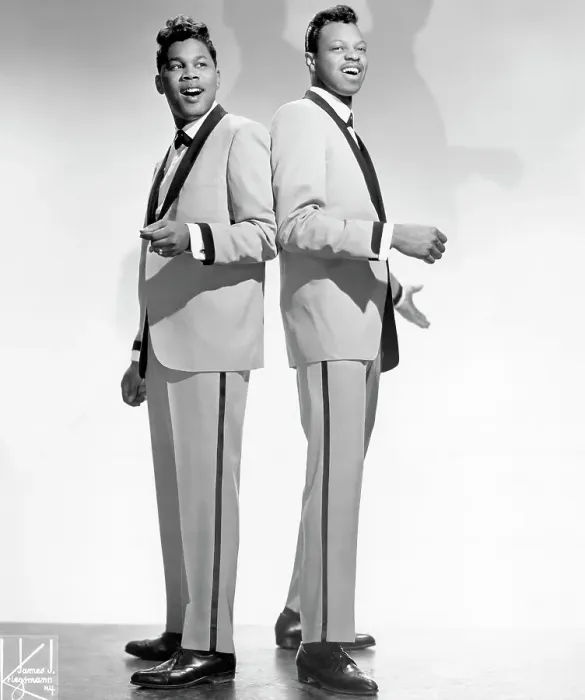 Framed Print : Photo of Don and Juan Framed Print : Photo of Don and Juan