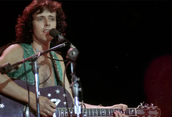 Framed Print : Photo of Donovan Framed Print : Photo of Donovan