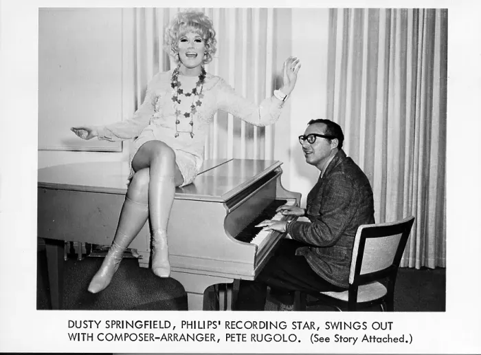 Framed Print : Photo of Dusty Springfield