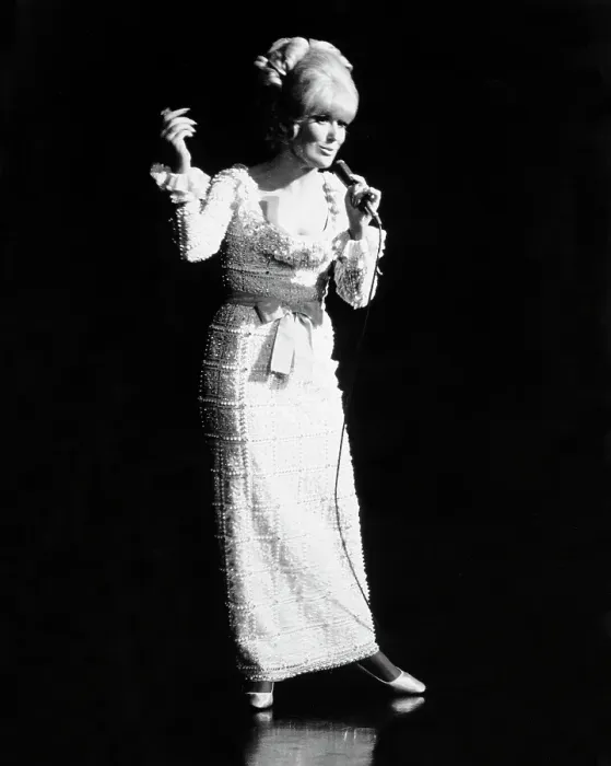 Framed Print : Photo of Dusty Springfield