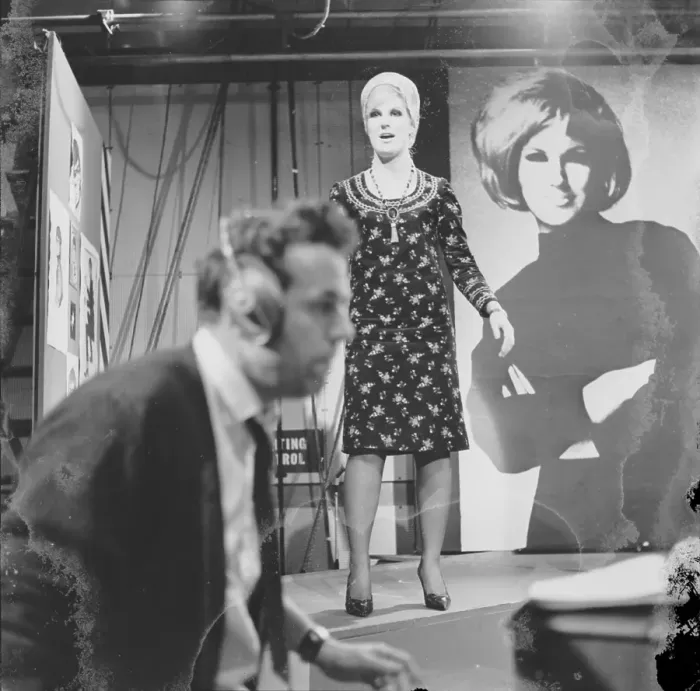 Framed Print : Photo of Dusty Springfield