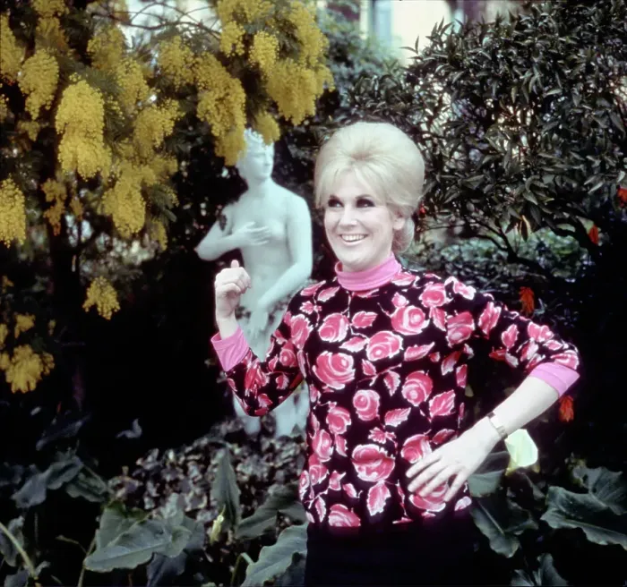 Framed Print : Photo of Dusty Springfield