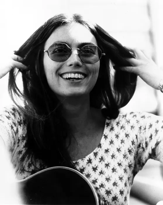 Framed Print : Photo of Emmylou Harris Framed Print : Photo of Emmylou Harris