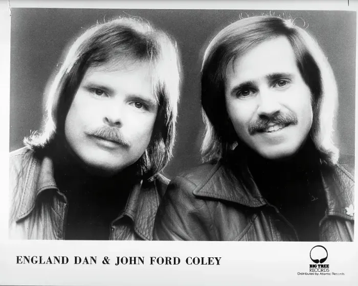 Framed Print : Photo of England Dan and John Ford Coley Framed Print : Photo of England Dan and John Ford Coley
