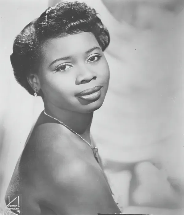 Framed Print : Photo of Esther Phillips