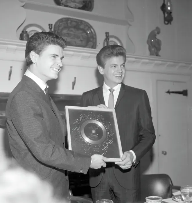Framed Print : Photo of Everly Brothers Framed Print : Photo of Everly Brothers