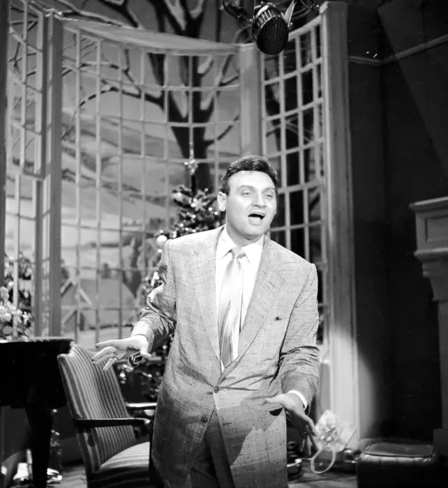 Framed Print : Photo of Frankie Laine Framed Print : Photo of Frankie Laine