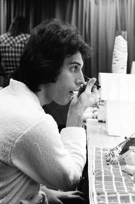 Framed Print : Photo of Freddie Mercury
