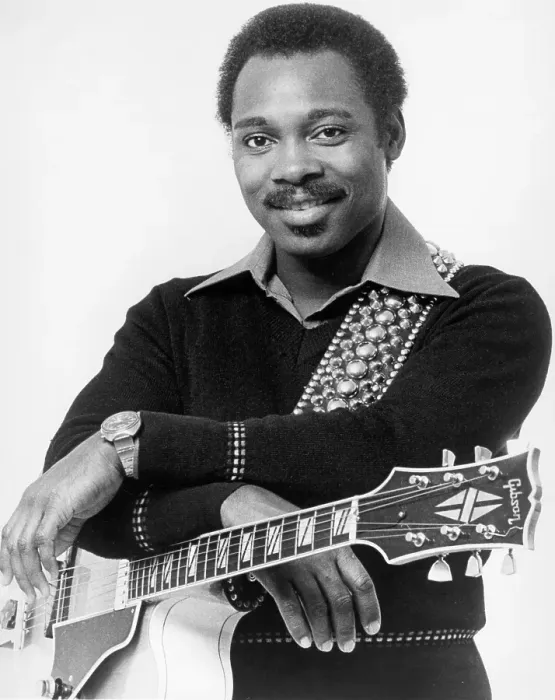 Framed Print : Photo of George Benson