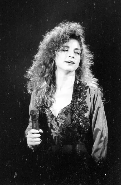 Framed Print : Photo of Gloria Estefan Framed Print : Photo of Gloria Estefan