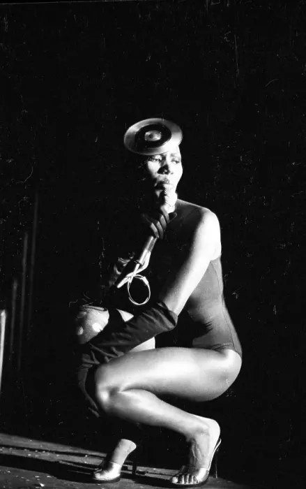 Framed Print : Photo of Grace Jones Framed Print : Photo of Grace Jones