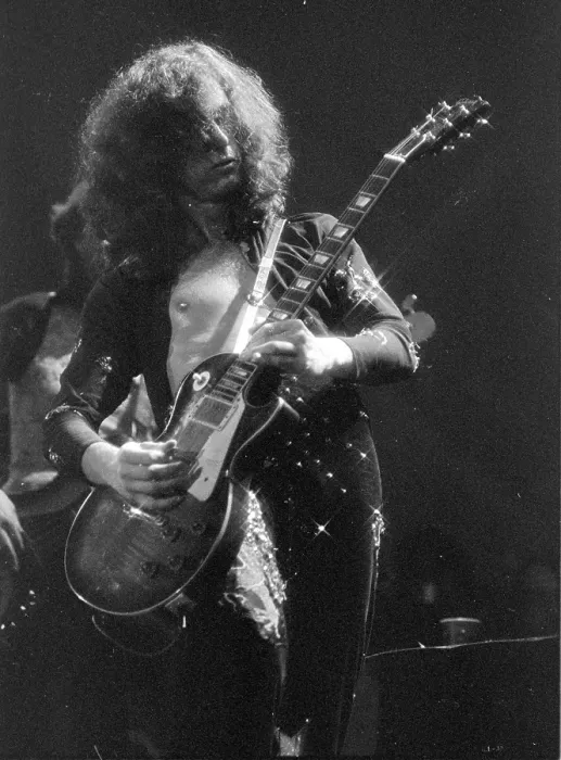 Framed Print : Photo of Jimmy Page Framed Print : Photo of Jimmy Page
