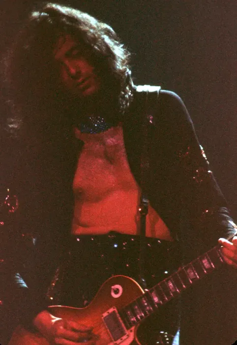 Framed Print : Photo of Jimmy Page Framed Print : Photo of Jimmy Page