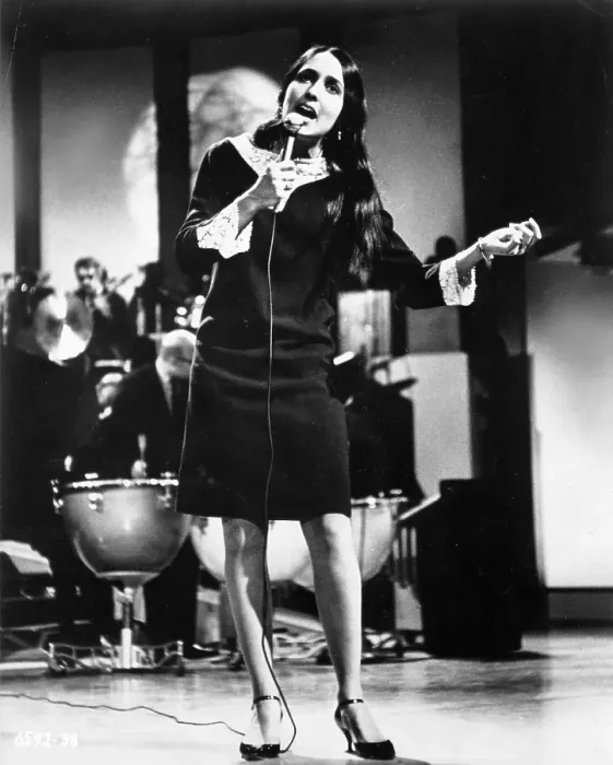 Framed Print : Photo of Joan Baez Framed Print : Photo of Joan Baez