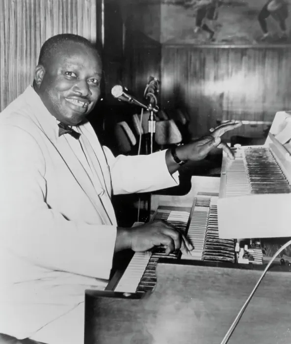 Framed Print : Photo of Joe Liggins Framed Print : Photo of Joe Liggins