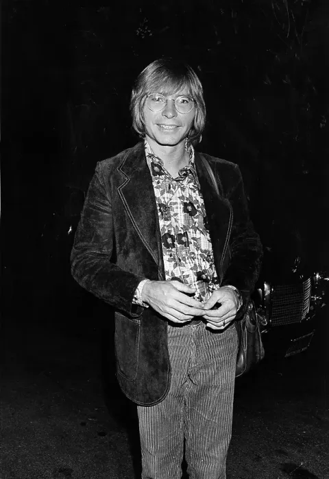 Framed Print : Photo of John Denver Framed Print : Photo of John Denver