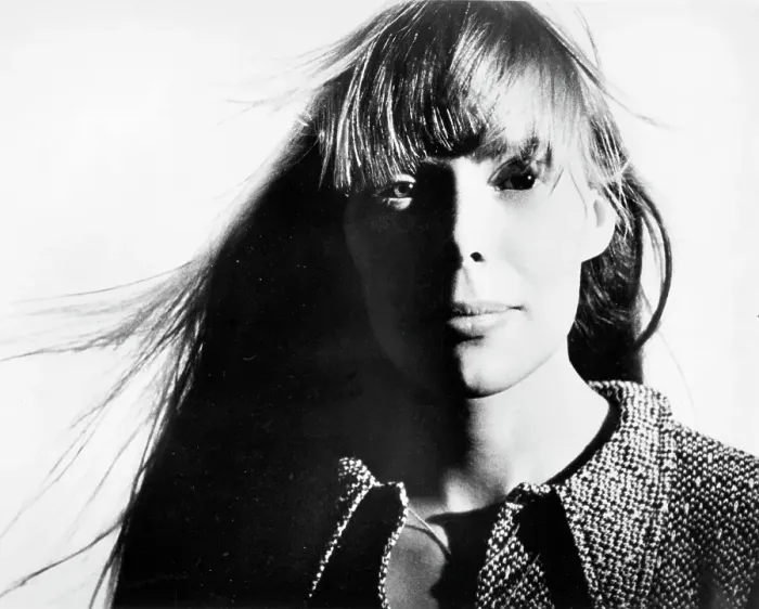 Framed Print : Photo of Joni Mitchell Framed Print : Photo of Joni Mitchell