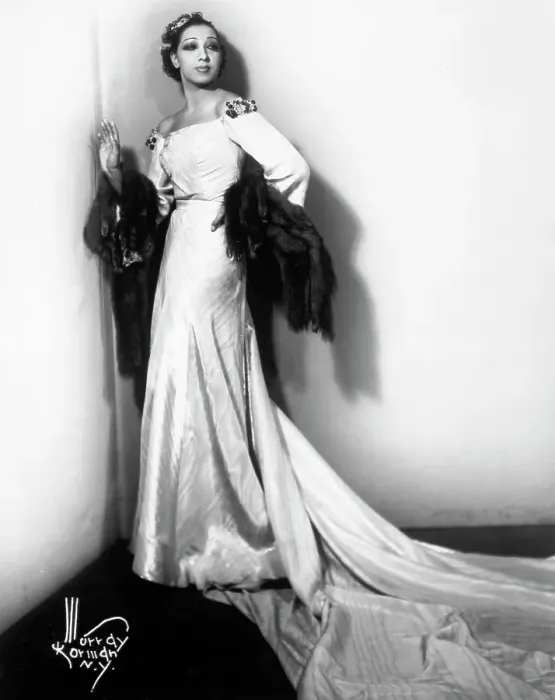 Framed Print : Photo of Josephine Baker Framed Print : Photo of Josephine Baker