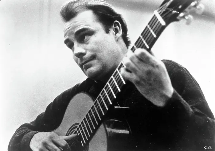 Framed Print : Photo of Julian Bream Framed Print : Photo of Julian Bream