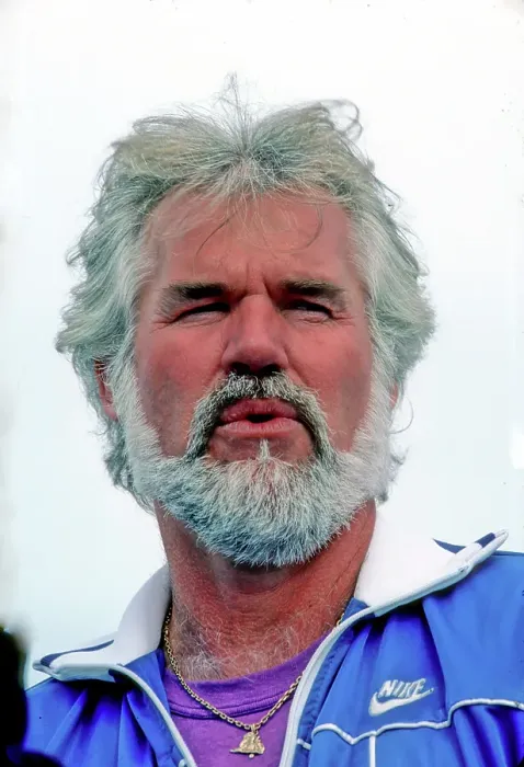 Framed Print : Photo of Kenny Rogers Framed Print : Photo of Kenny Rogers