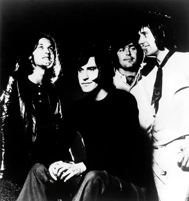 Framed Print : Photo of Kinks Framed Print : Photo of Kinks