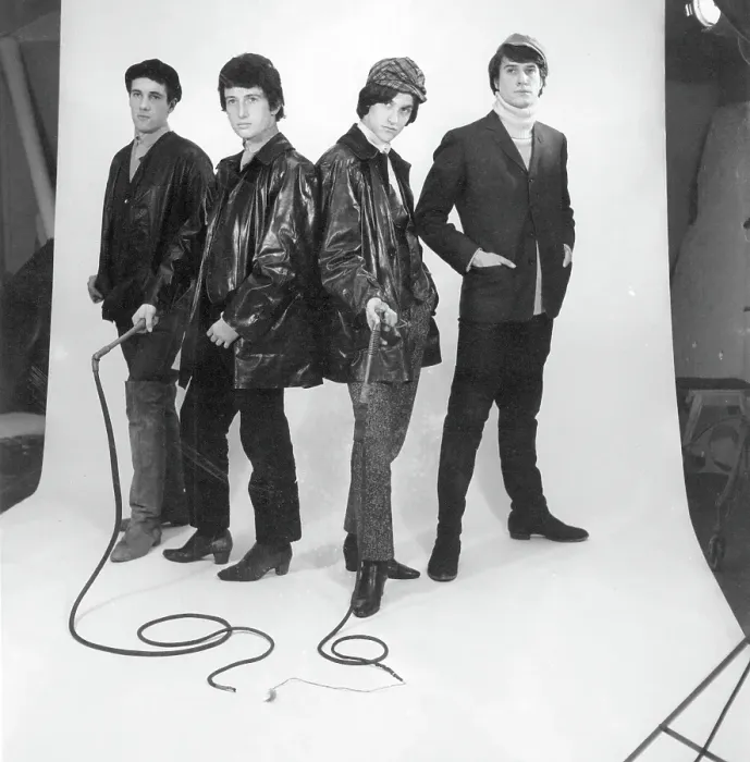 Framed Print : Photo of Kinks Framed Print : Photo of Kinks
