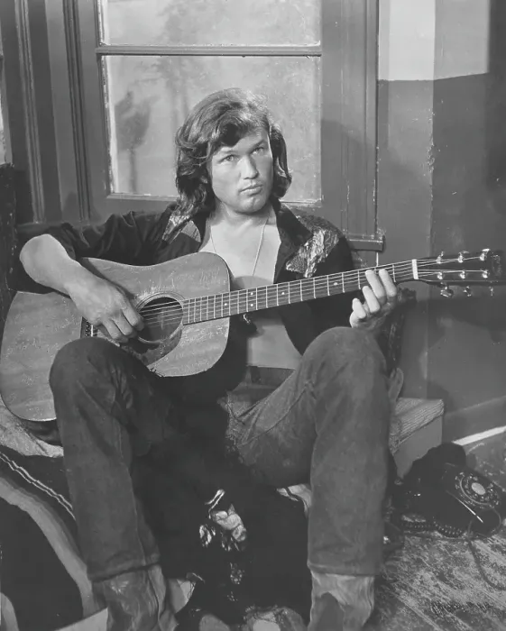 Framed Print : Photo of Kris Kristofferson Framed Print : Photo of Kris Kristofferson