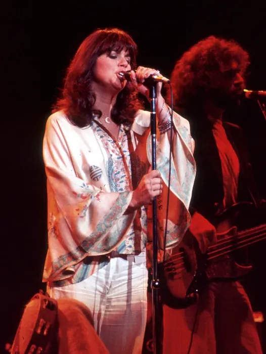 Framed Print : Photo of Linda Ronstadt Framed Print : Photo of Linda Ronstadt