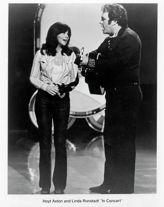 Framed Print : Photo of Linda Ronstadt Framed Print : Photo of Linda Ronstadt