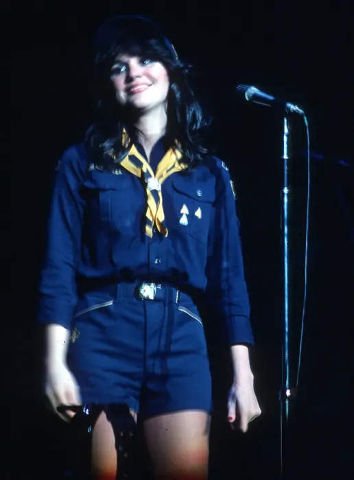 Framed Print : Photo of Linda Ronstadt Framed Print : Photo of Linda Ronstadt