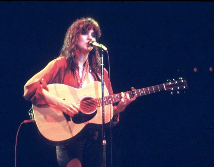 Framed Print : Photo of Linda Ronstadt Framed Print : Photo of Linda Ronstadt