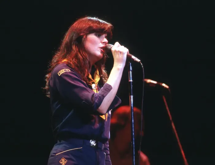 Framed Print : Photo of Linda Ronstadt Framed Print : Photo of Linda Ronstadt