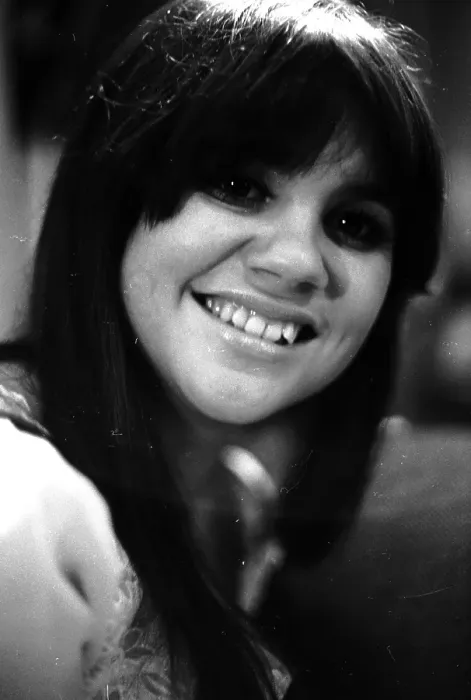 Framed Print : Photo of Linda Ronstadt Framed Print : Photo of Linda Ronstadt