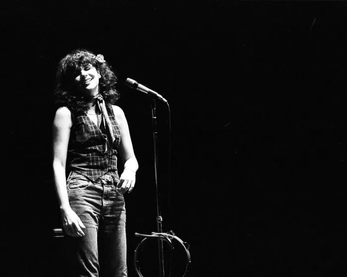 Framed Print : Photo of Linda Ronstadt Framed Print : Photo of Linda Ronstadt