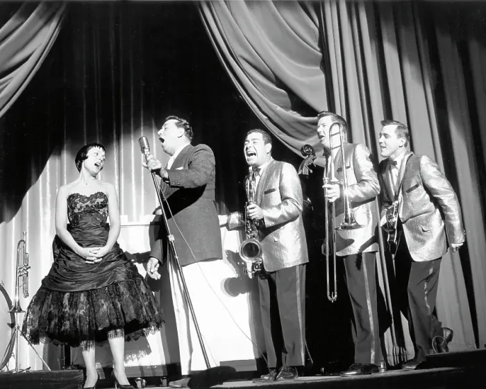 Framed Print : Photo of Louis Prima