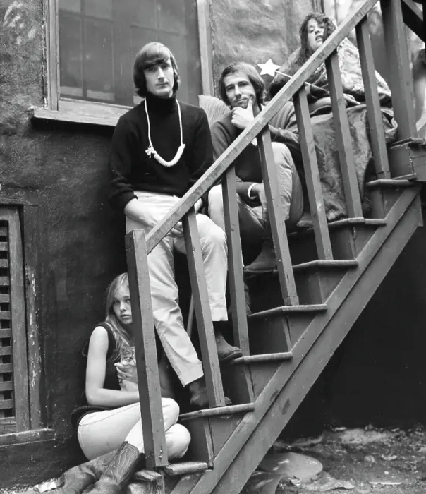Framed Print : Photo of The Mamas And The Papas Framed Print : Photo of The Mamas And The Papas