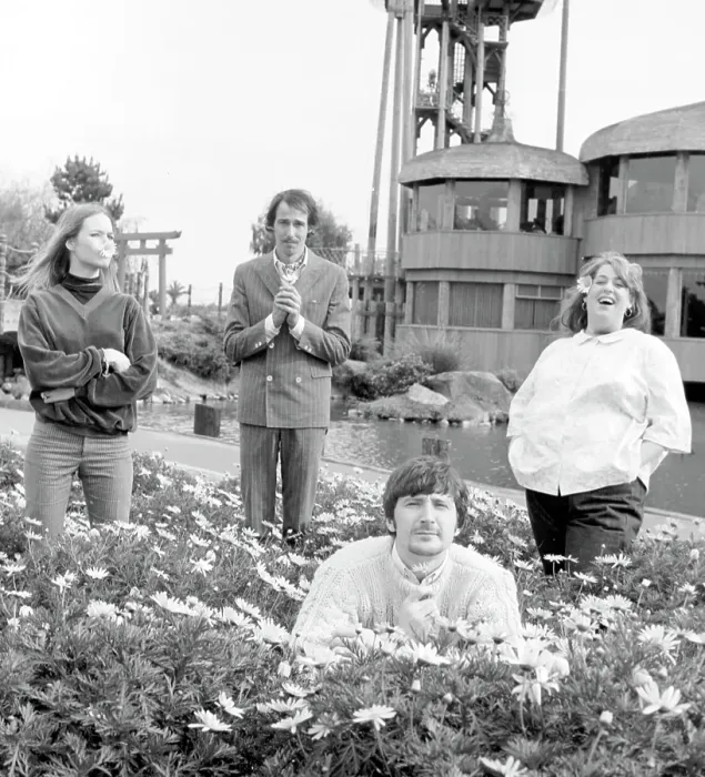 Framed Print : Photo of The Mamas And The Papas Framed Print : Photo of The Mamas And The Papas