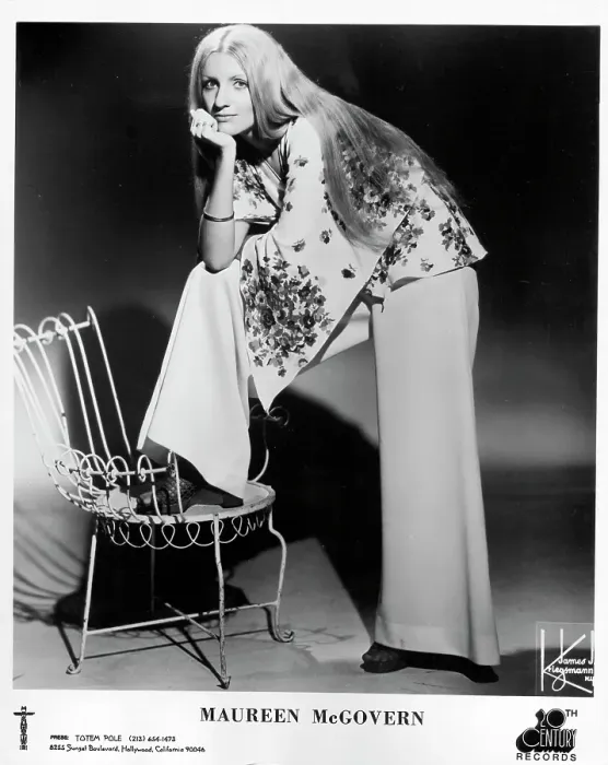 Framed Print : Photo of Maureen McGovern Framed Print : Photo of Maureen McGovern