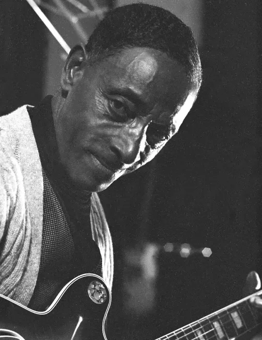 Framed Print : Photo of Mississippi Fred McDowell Framed Print : Photo of Mississippi Fred McDowell