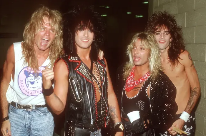 Framed Print : Photo of Motley Crue Framed Print : Photo of Motley Crue