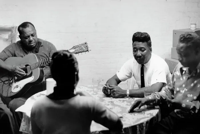 Framed Print : Photo of Muddy Waters Framed Print : Photo of Muddy Waters