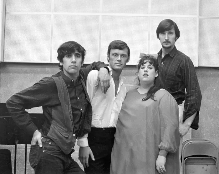 Framed Print : Photo of Mugwumps