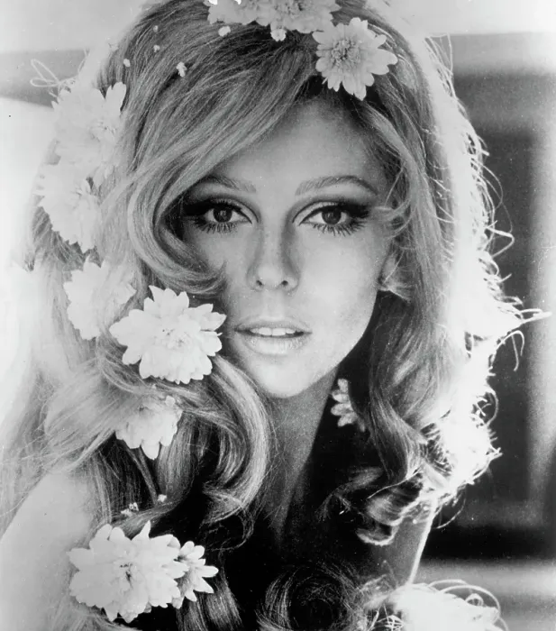 Framed Print : Photo of Nancy Sinatra Framed Print : Photo of Nancy Sinatra
