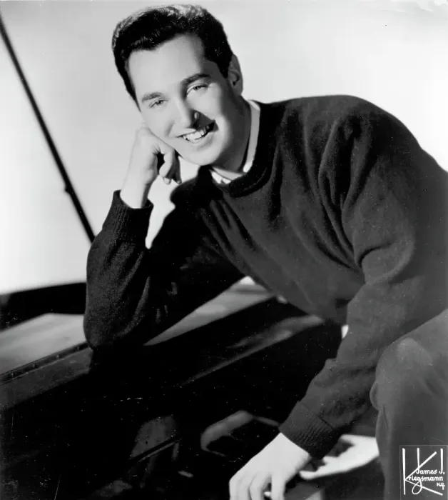 Framed Print : Photo of Neil Sedaka Framed Print : Photo of Neil Sedaka