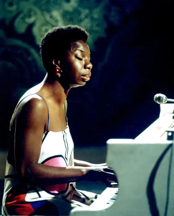 Framed Print : Photo of Nina Simone Framed Print : Photo of Nina Simone