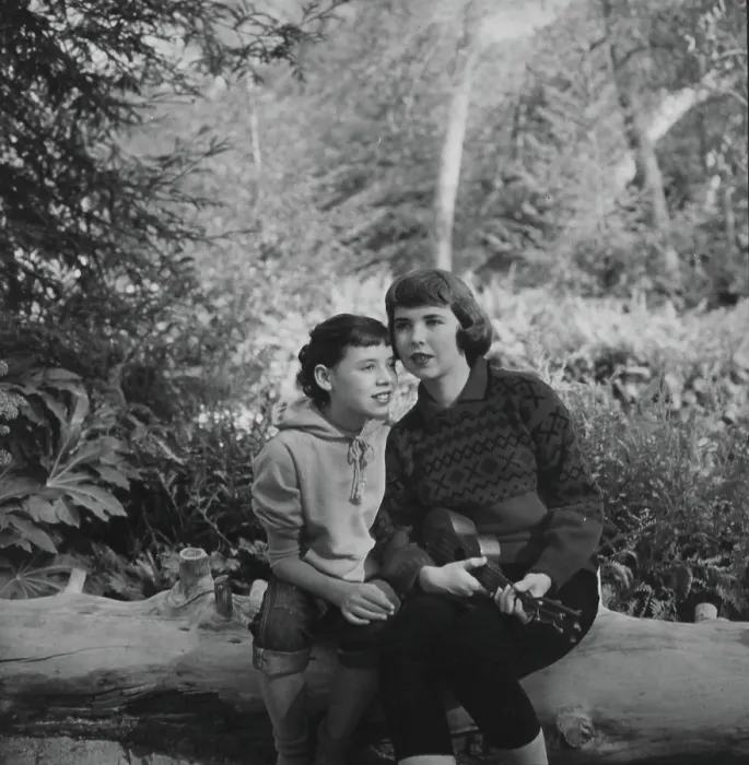 Framed Print : Photo of Patience & Prudence Framed Print : Photo of Patience & Prudence