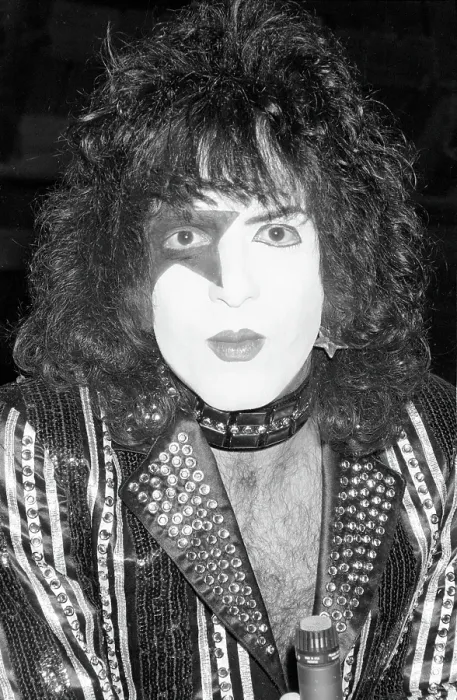 Framed Print : Photo of Paul Stanley Framed Print : Photo of Paul Stanley