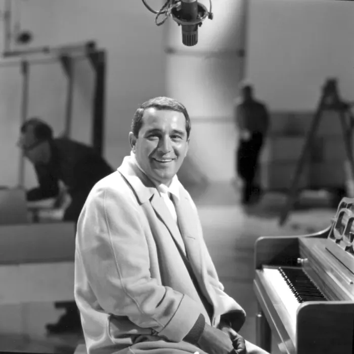 Framed Print : Photo of Perry Como Framed Print : Photo of Perry Como