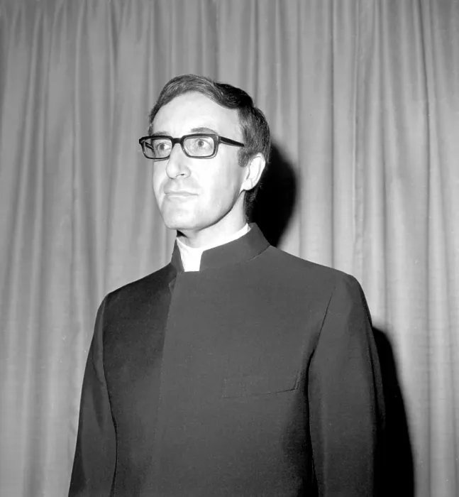 Framed Print : Photo of Peter Sellers Framed Print : Photo of Peter Sellers